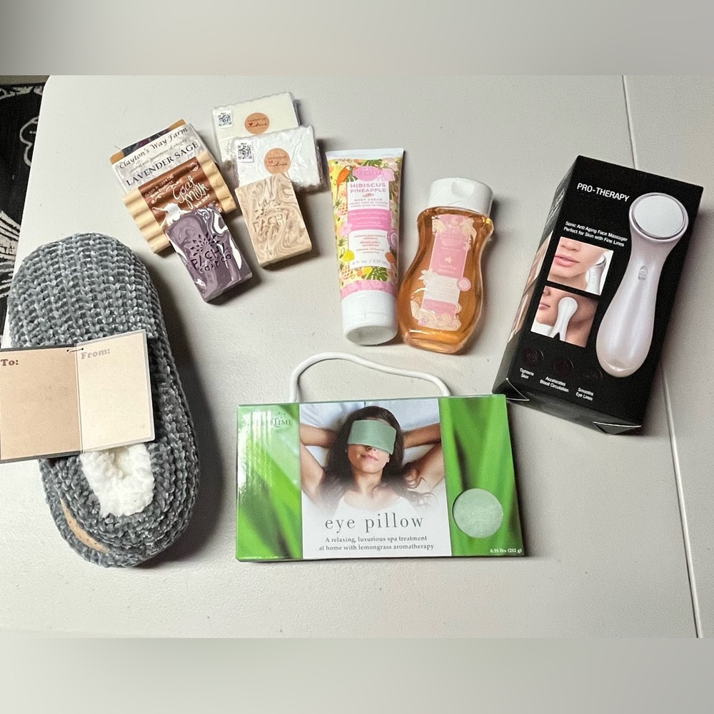 Lot of spa items